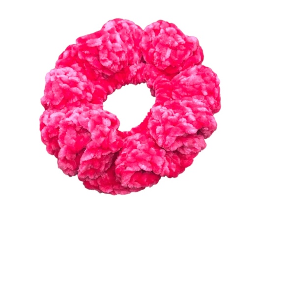 Free Love Hair Scrunchie - Luxe Velour Hair Tie - Picture 10 of 15